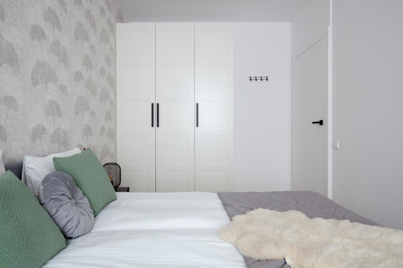Elite Apartments Chlebova Premium Danzica Esterno foto